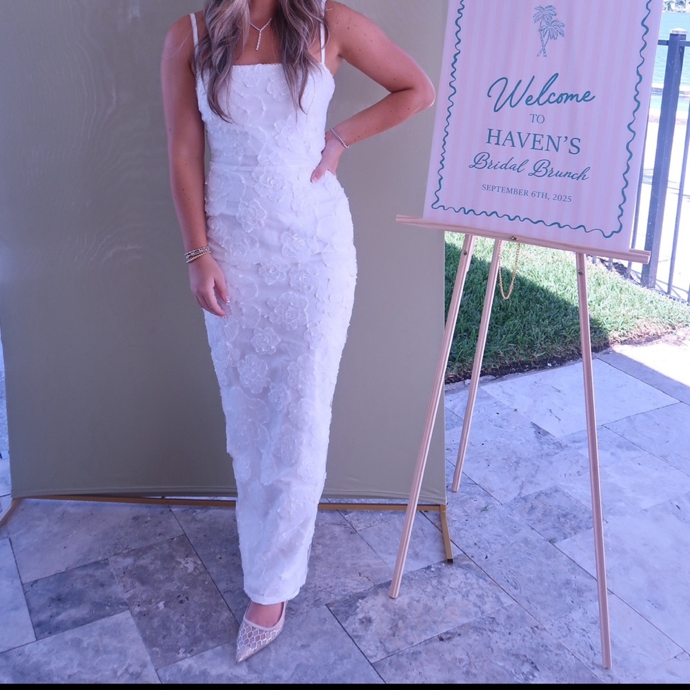 HOUSE OF CB DRESS - Picture 2 of 3